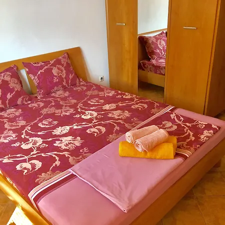 Dream House Πανσιόν 2*