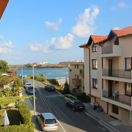 Dream House Πανσιόν Tsarevo