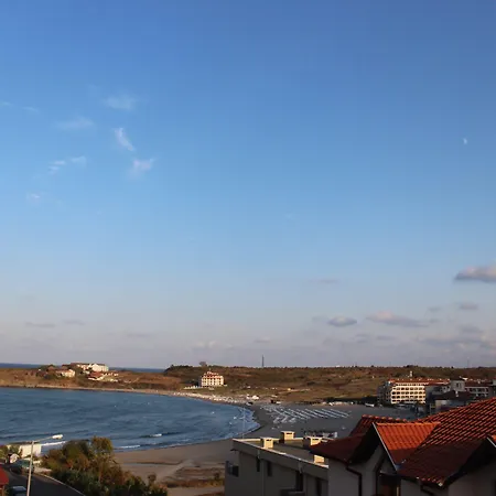 Dream House Πανσιόν 2*