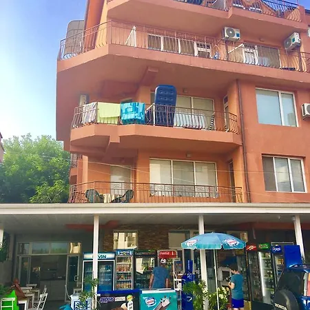 Dream House Πανσιόν Tsarevo