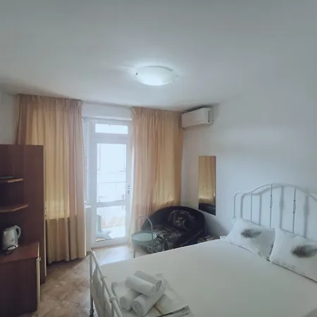 美梦旅馆 2* 茨雷沃